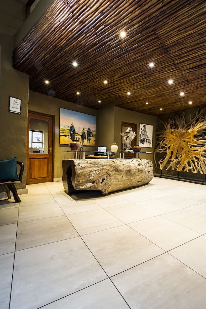 Maliba Lodge Riverside Hut