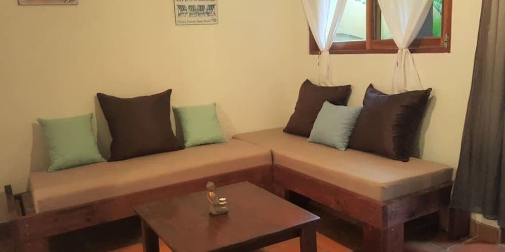 Coco Flat Santa Teresa