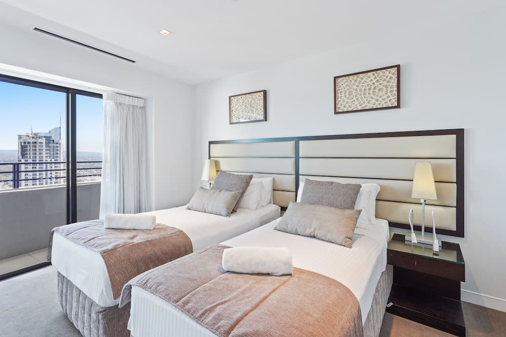 Holiday Holiday Soul Surfers Paradise