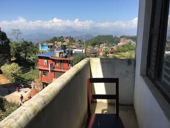 Shrestha Hotel