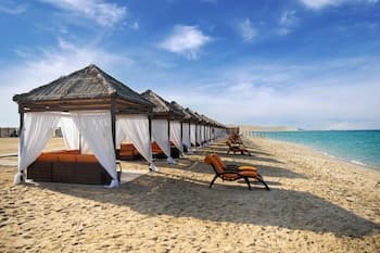 Regency Sealine Camp