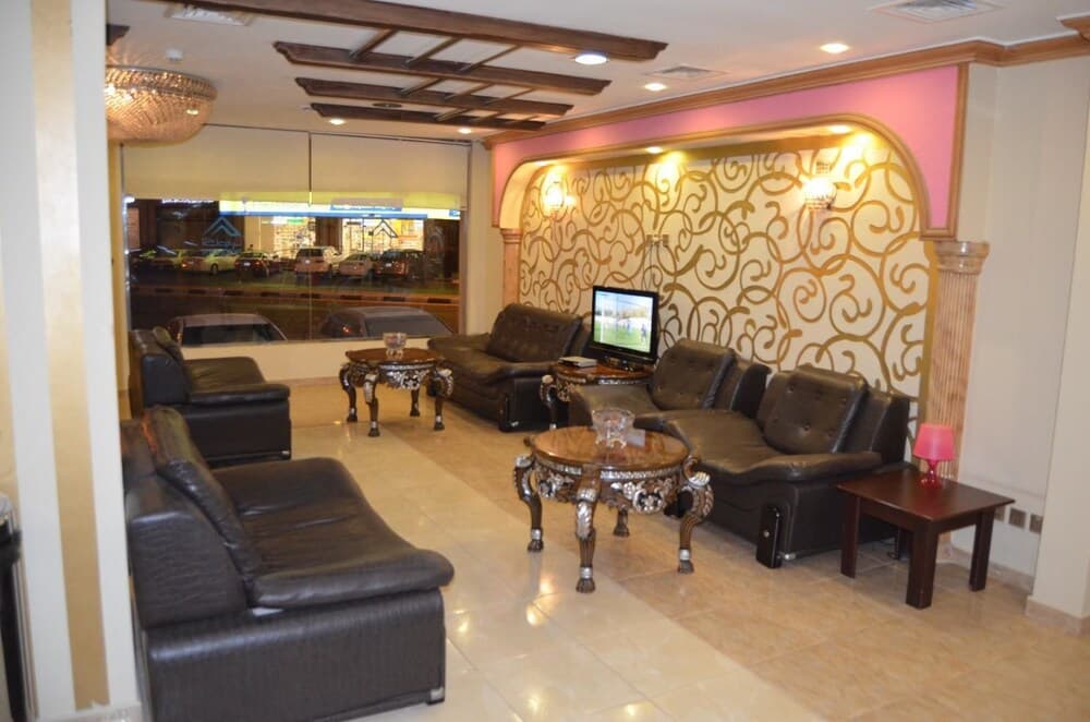 Akaduniya Furnished Apartments 3