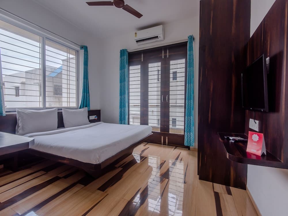 OYO 9738 Hotel House Khas Suites