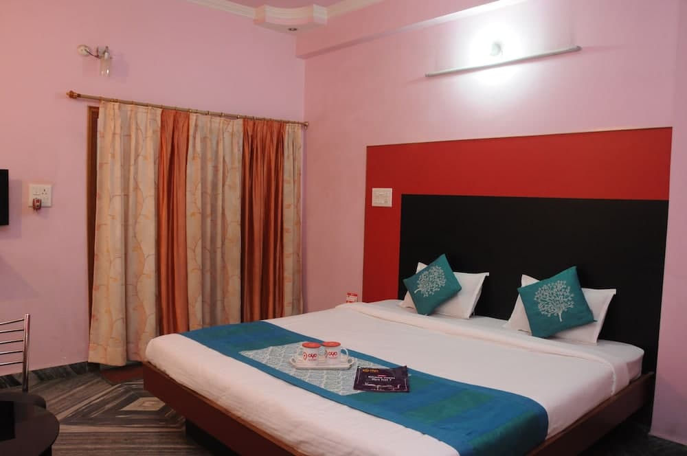 OYO 9862 Spring Fields