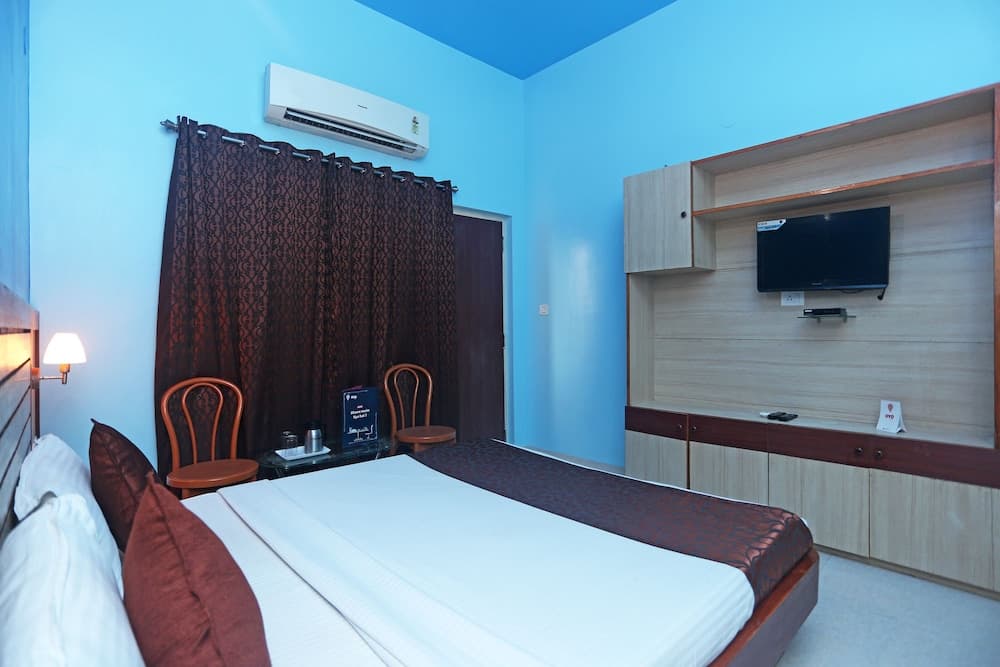 OYO 10046 Hotel Swarna Villa