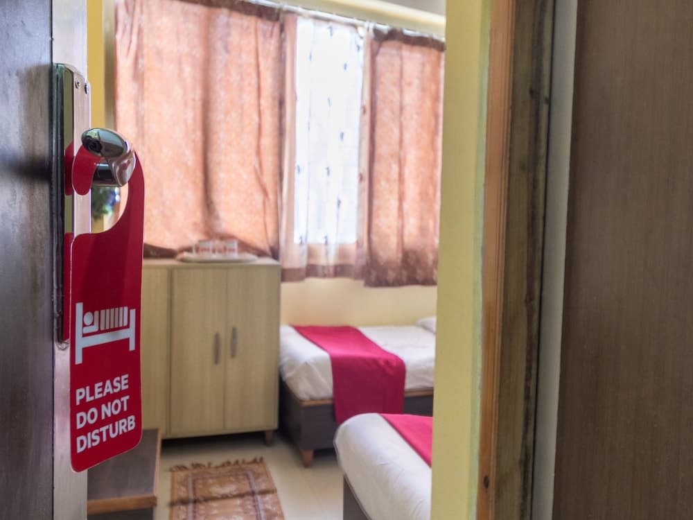 OYO 3624 Eden Residency