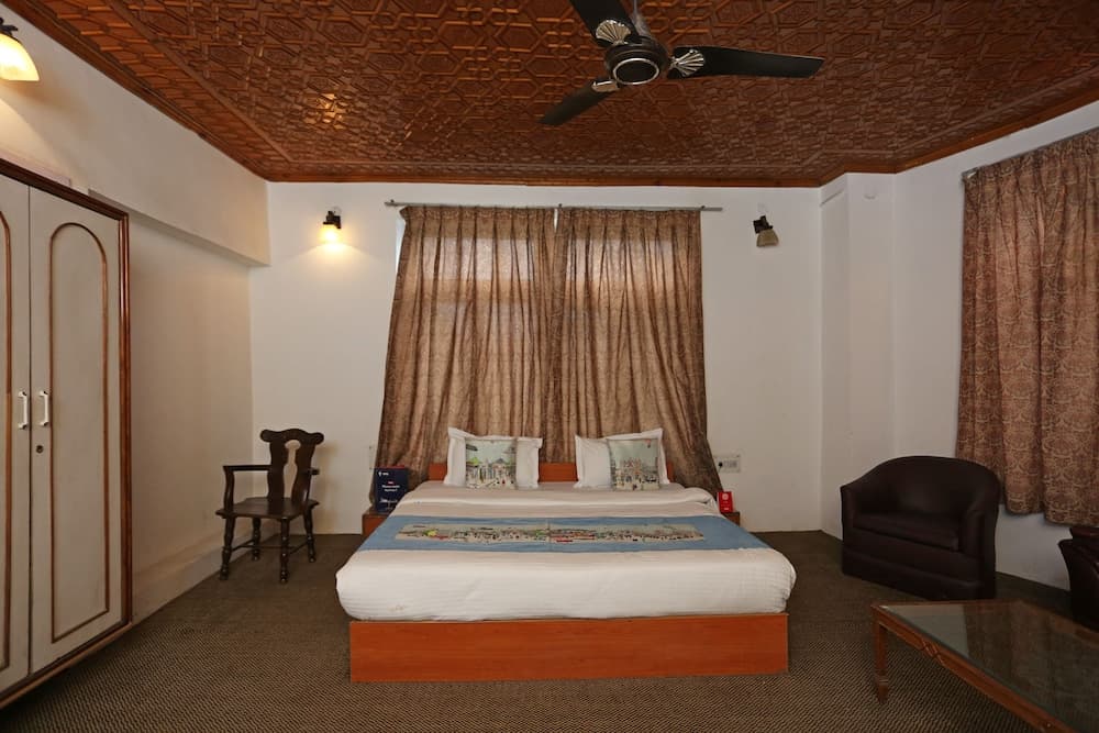 OYO 5735 Hotel Ashai