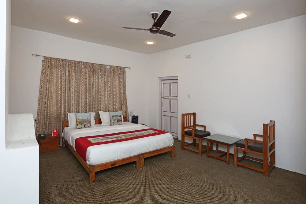 OYO 5735 Hotel Ashai