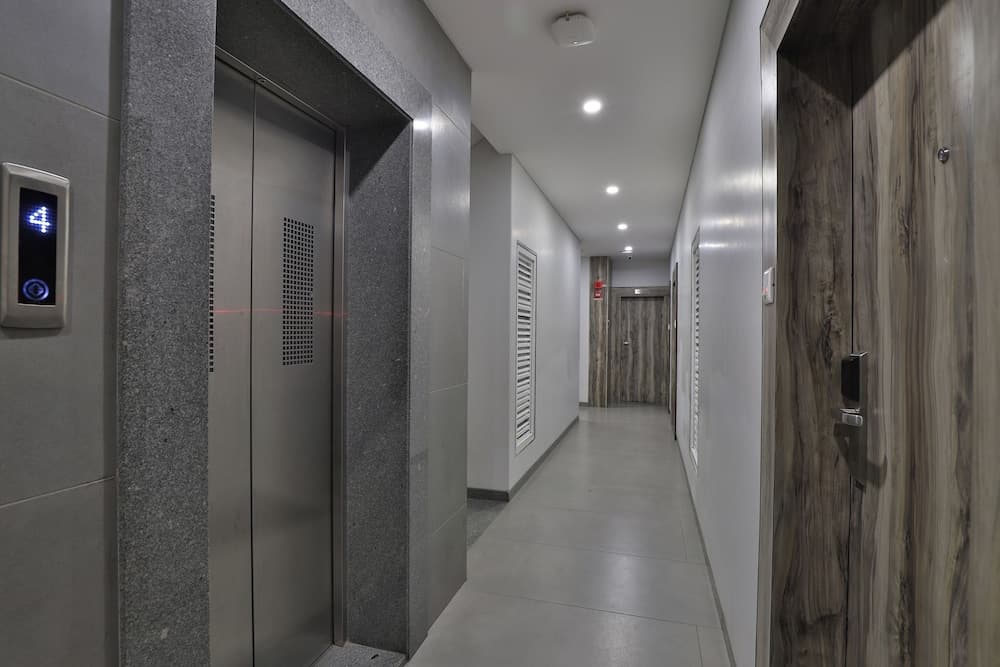 Hotel Limra Vadodara