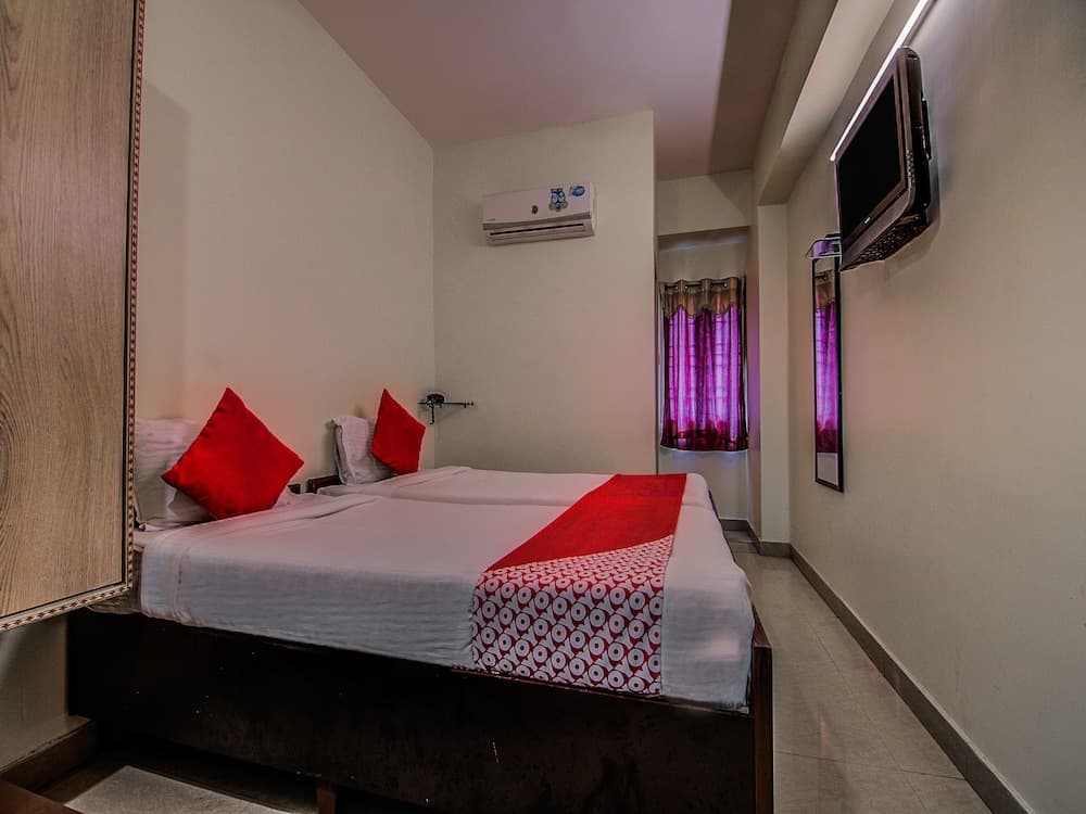 OYO 10743 Silver Villa Guest House