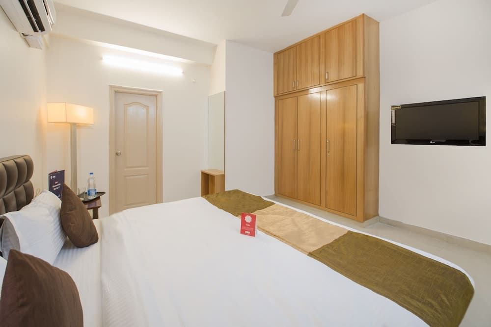 OYO 10594 Hotel Marie Gold