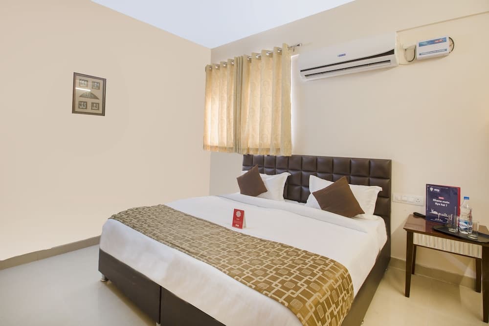 OYO 10594 Hotel Marie Gold