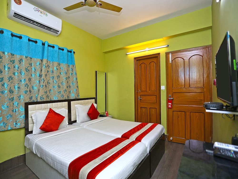 OYO 9718 Apartment near DLF IT Park