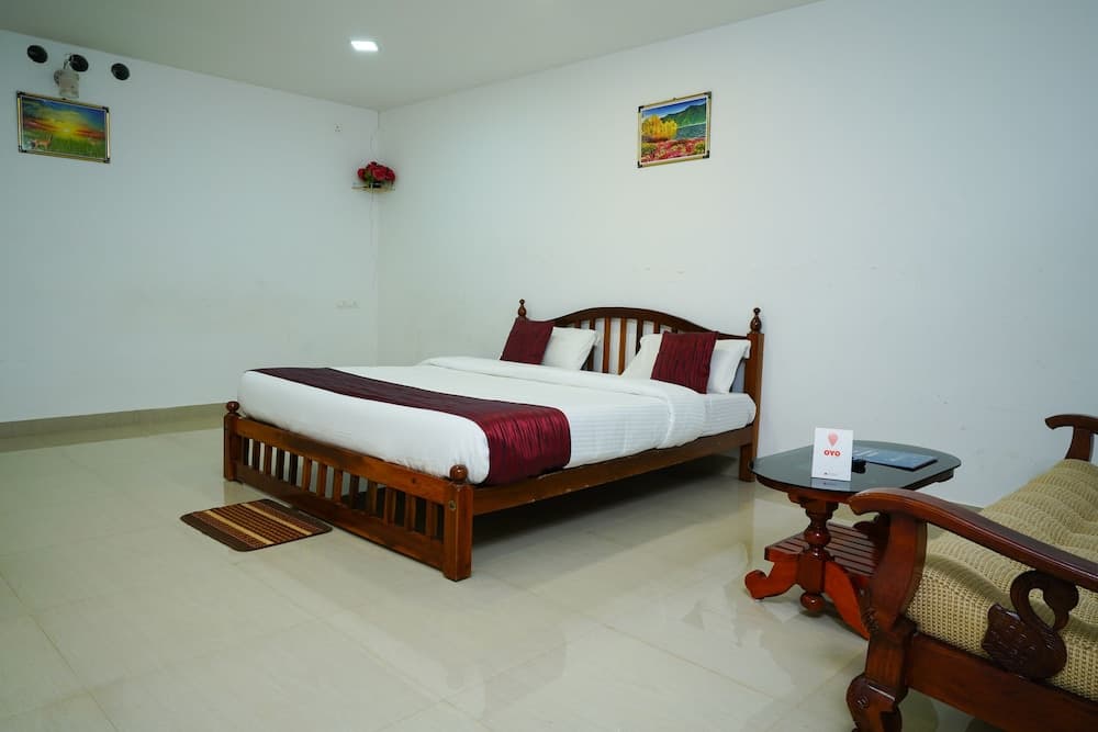 OYO 10642 Hotel Munnar Kairali