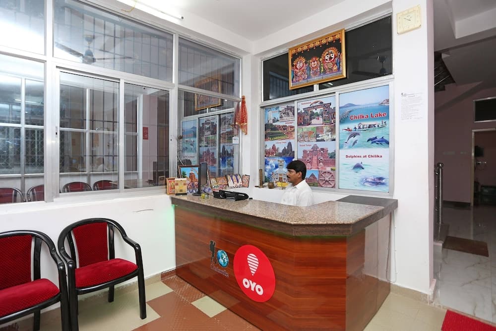 OYO 9090 Hotel Royal Annex