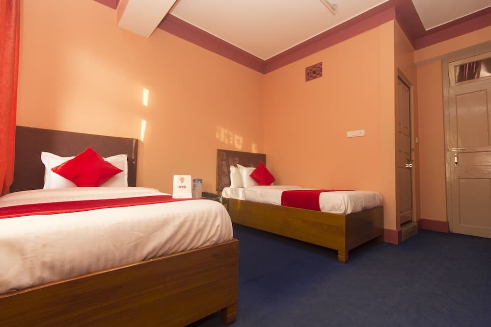 OYO 10586 Hotel Tulip Residency