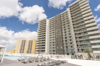 Modern Boutique Residences By Nomad Guru