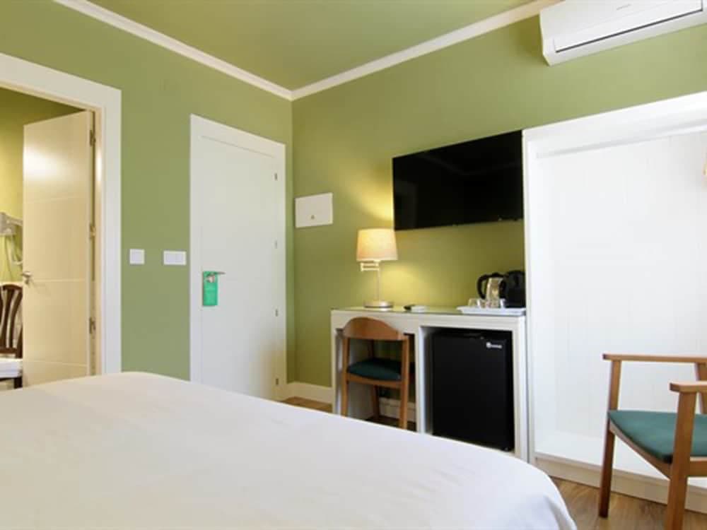 Hostal los Castañuelos