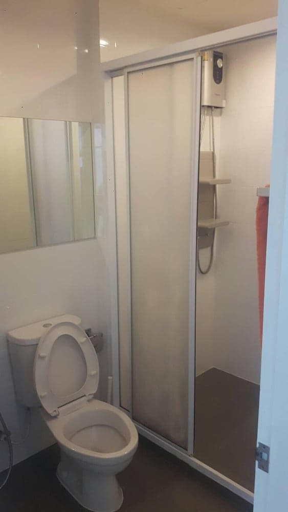 Azure Rio West Wave Pool 1 Bedroom near Airport