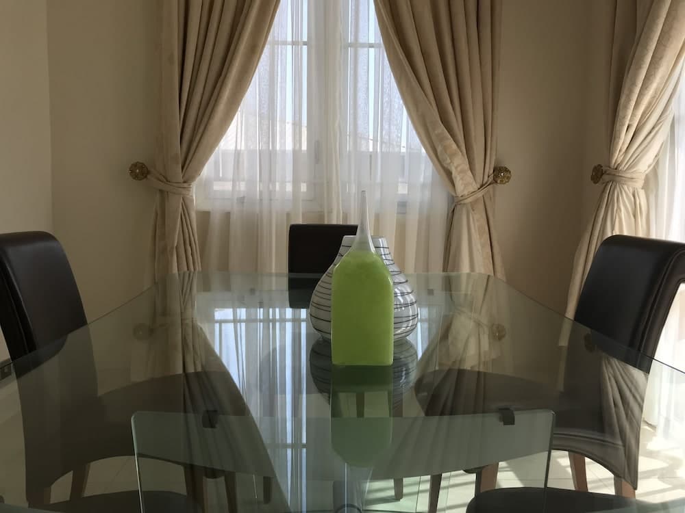 Helena Court Apartments