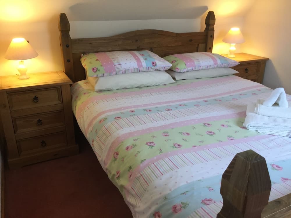 Inverness Apartments - New Cottage