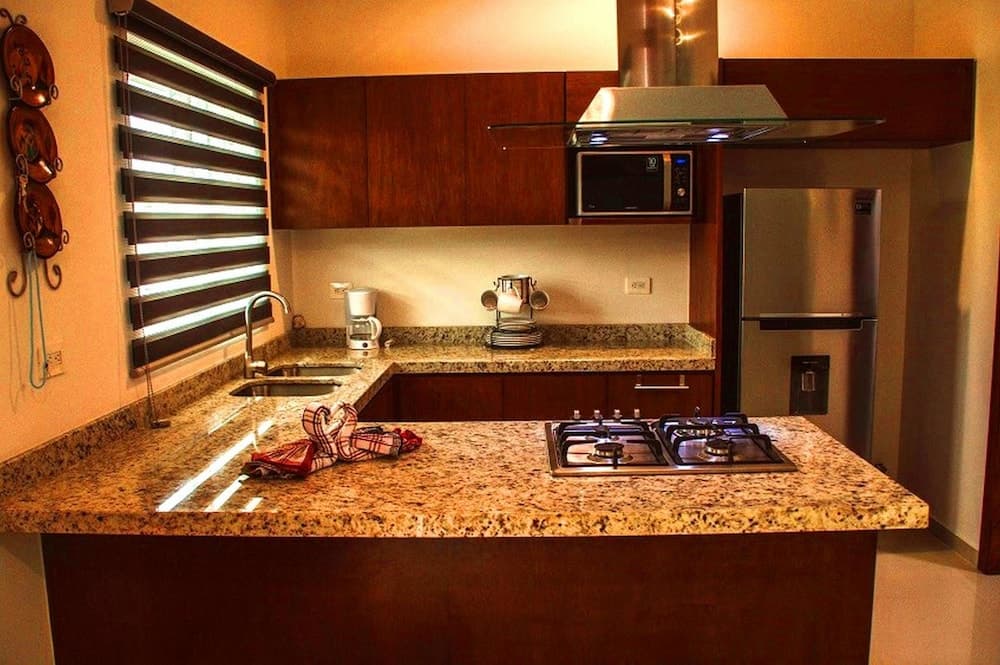 Condo Gaviotas Golden