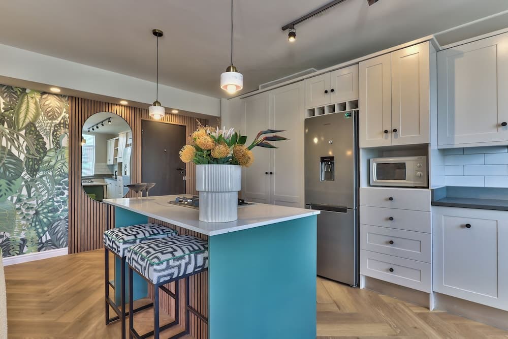 437 St Martini Gardens