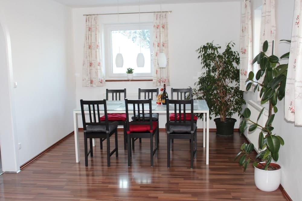 Ferienwohnung by Josef Lanzinger