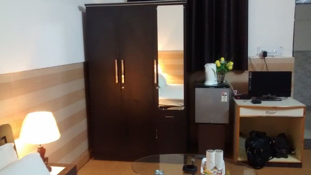 Hotel Mangalam Palace - Lucknow Airport