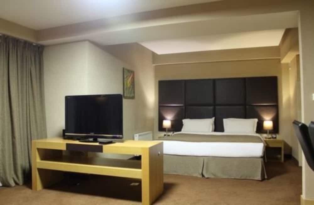 The Corporate Hotel Convention Centre