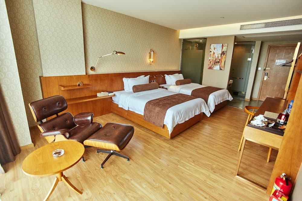 James Joyce Coffetel Qifu Xincun Branch