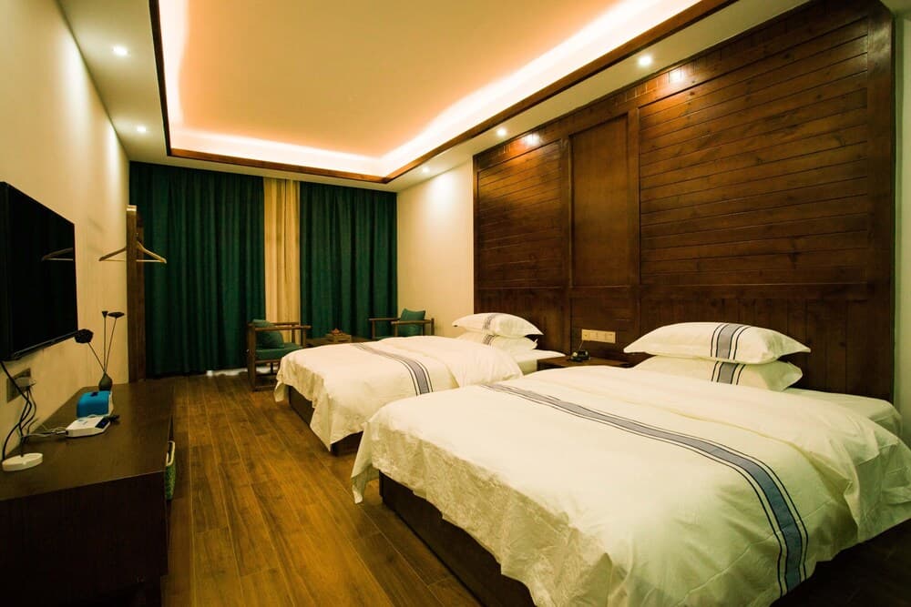 Jingshuihuajian Boutique Inn