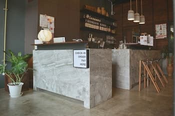 Whereder Poshtel - Hostel