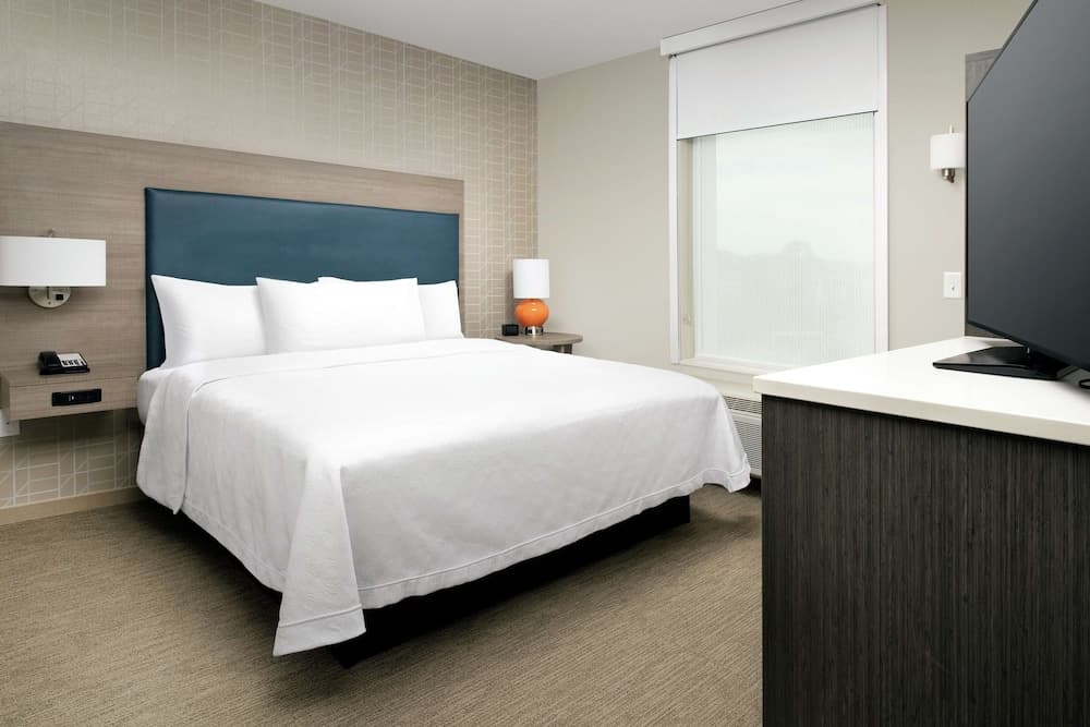 Home2 Suites by Hilton Charlottesville Downtown