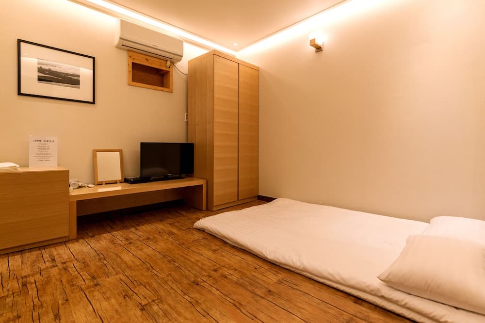 Nobunpang Guesthouse - Hostel