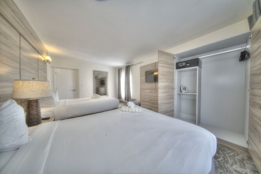 Riverside by the Beach Apartments