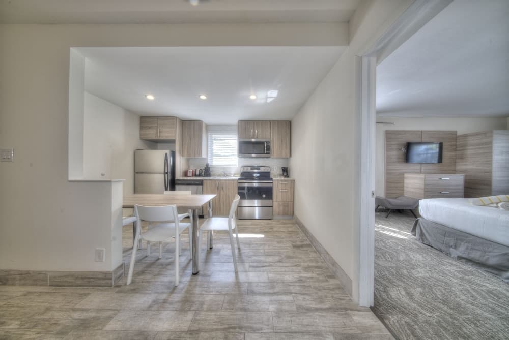 Riverside by the Beach Apartments