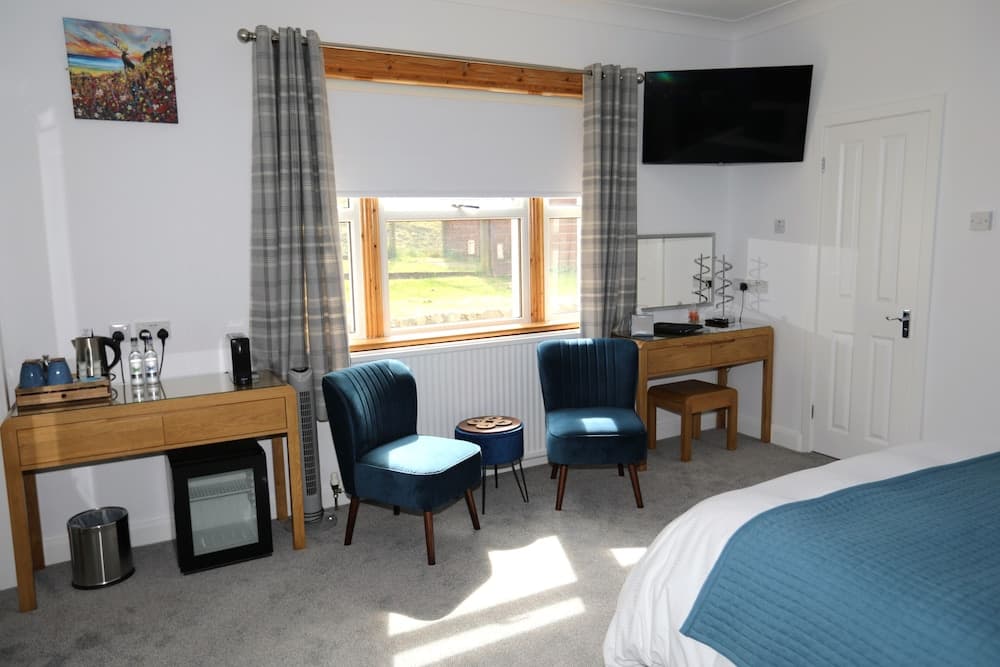 The Willows - Room Only Accommodation