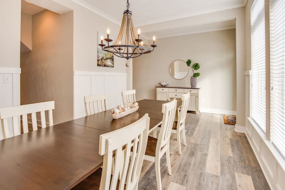 Gorgeous New Modern Farmhouse-style Townhouse Just Blocks From the Virginia Beach Oceanfront