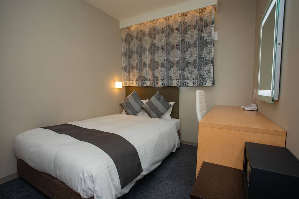 Hotel Axia Inn Osaka Uehonmachi