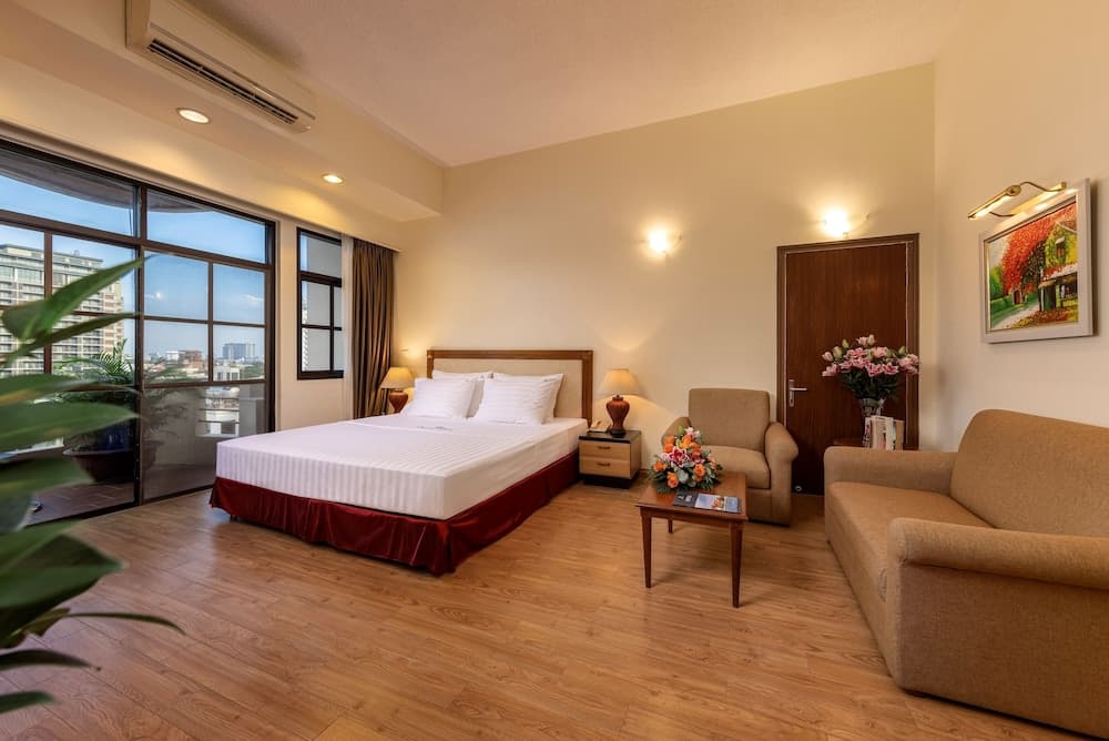 Oriental Palace Apartments Hanoi