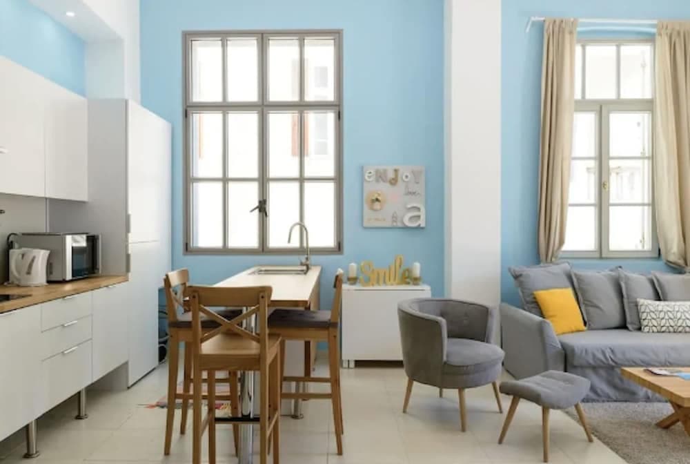 Sweethome26 - Hayarkon with Terrace