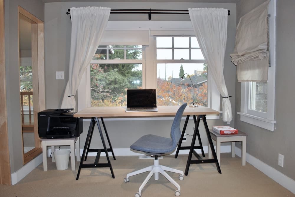 Stylish Craftsman Premium Comfort