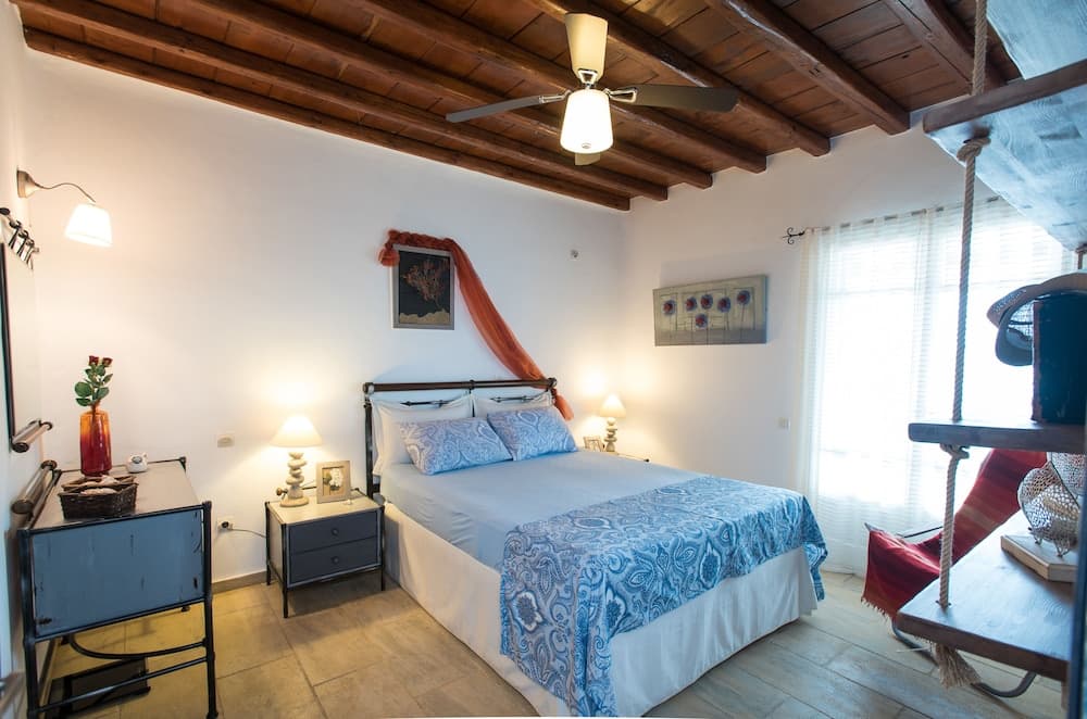 Sea Breeze Balcony of Mykonos