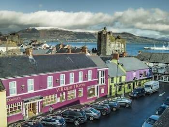 Mc Kevitts Village Hotel