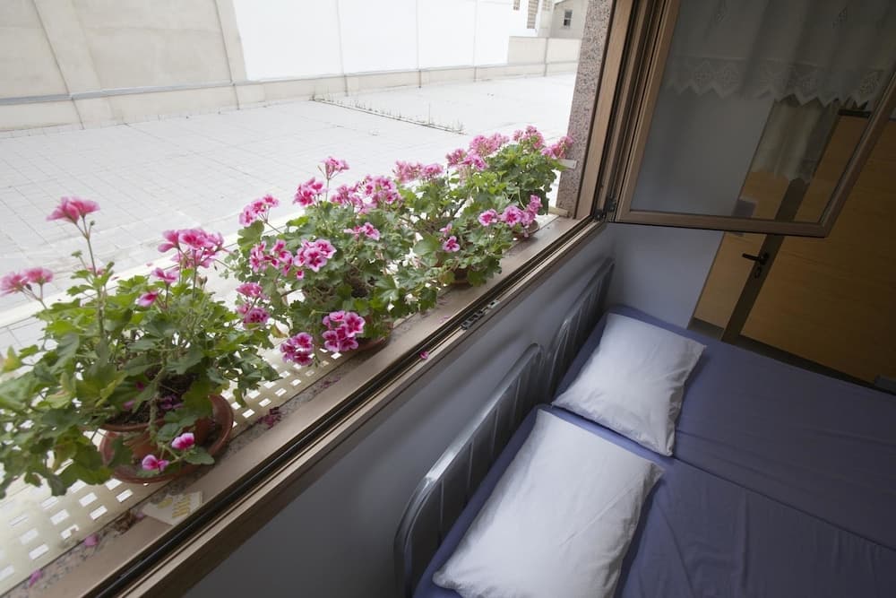 Albergue Albas - Hostel