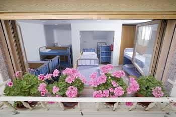 Albergue Albas - Hostel