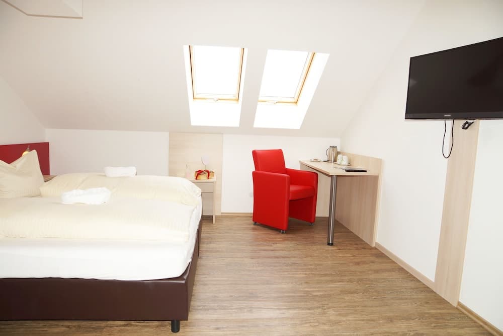 Seehotel und Appartements Schnöller