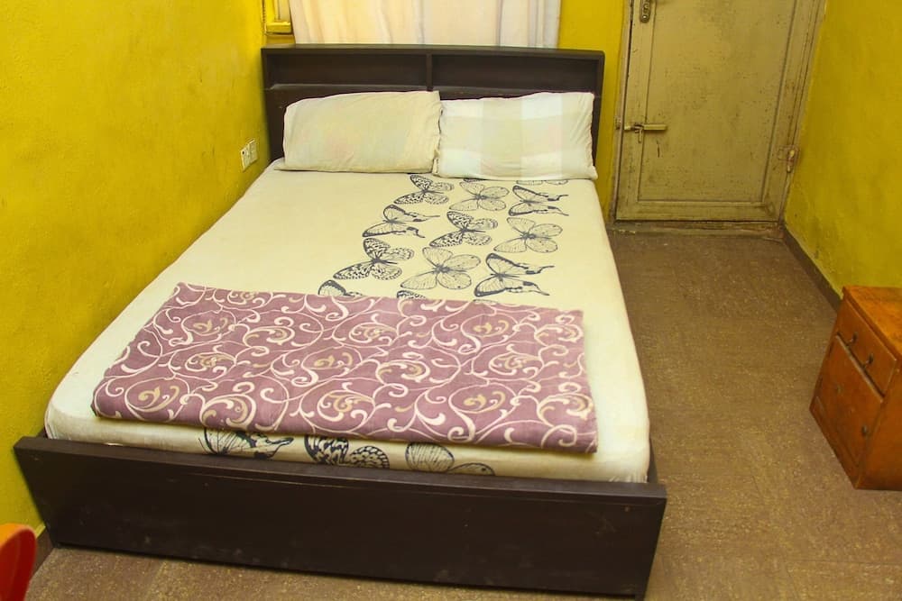 Adesuwa Royal Guest House Ipaja