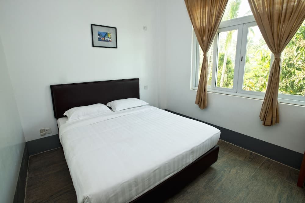 Seasons Boutique Lodge- Ngapali